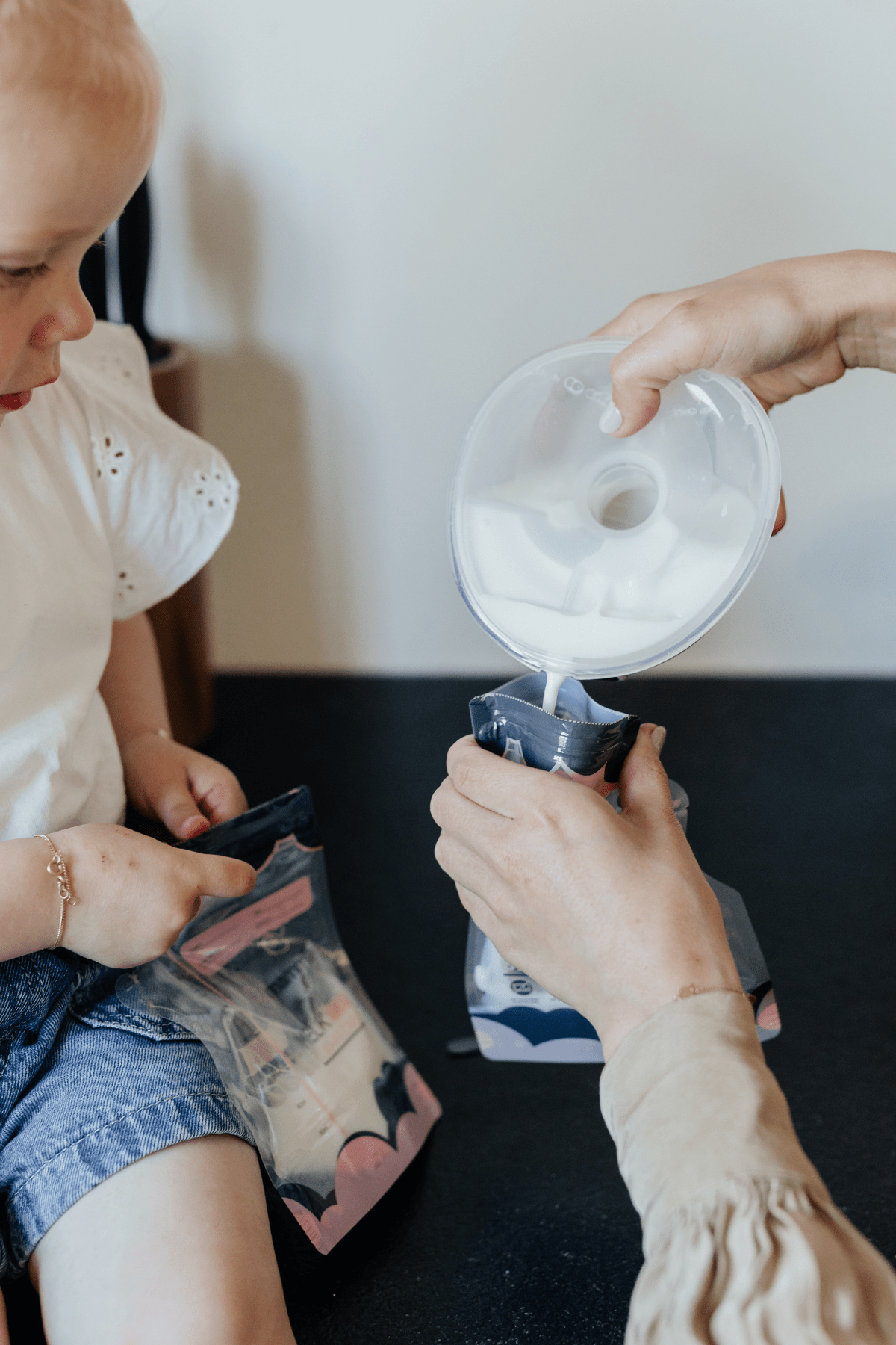 Moedermelk Bewaarzakjes met Schenktuit - 300 ML - BPA vrij - Mammie